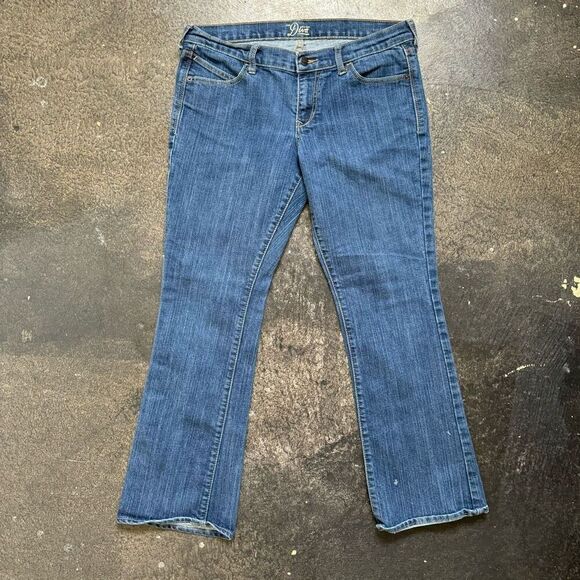 Old Navy “The Diva” Women’s Jeans Cotton Blend Size 12 Regular Small Rips - Picture 1 of 12